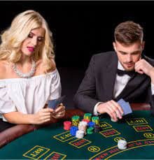 Pengguna membaca batas deposit dengan tenang
